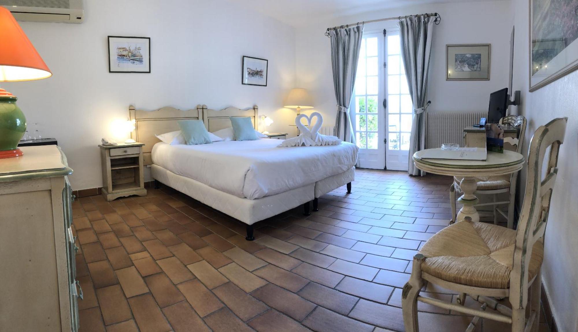 Hotel Jas Neuf Sainte-Maxime Exterior photo